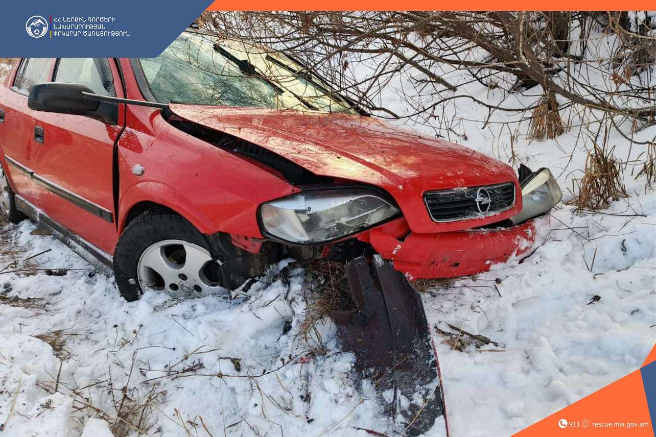 Մեքենան ընկել է ձորը, տուժածների թվում 6-ամյա երեխա է