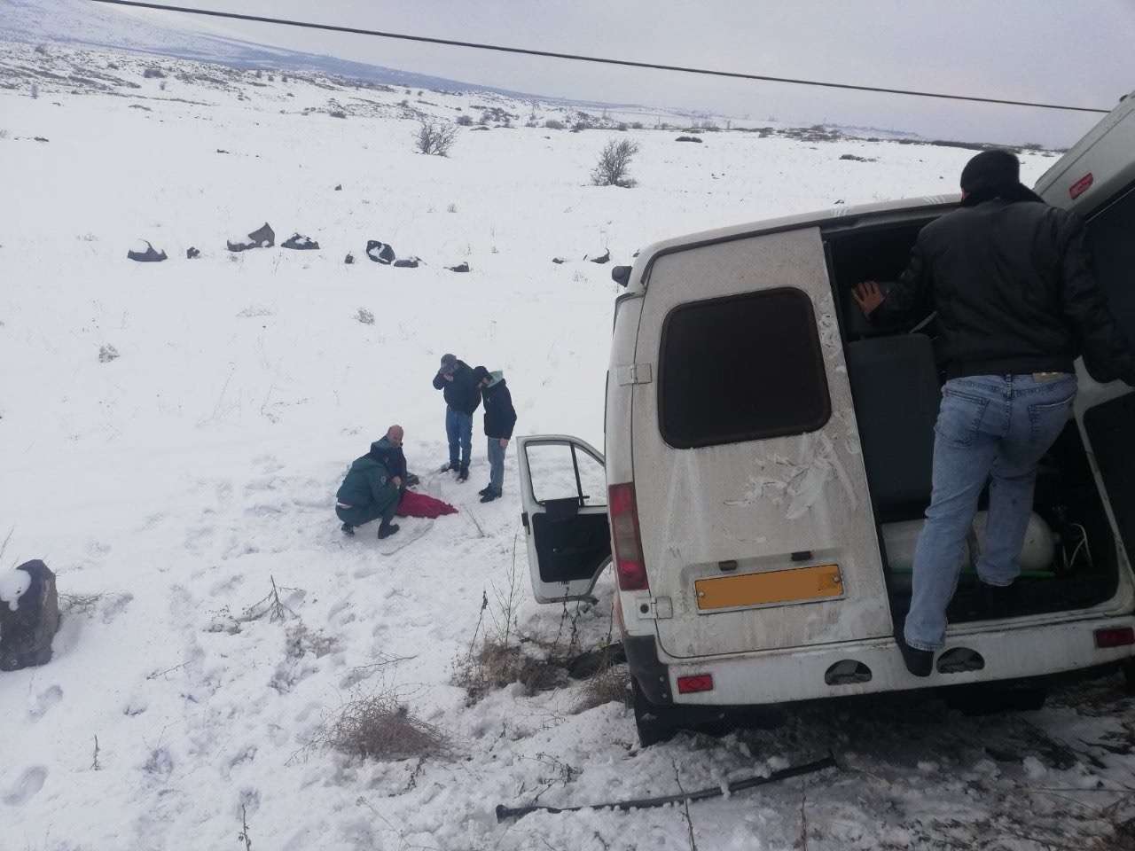 Երևան-Ապարան երթուղու «GAZel»-ն ընկել է ձորը