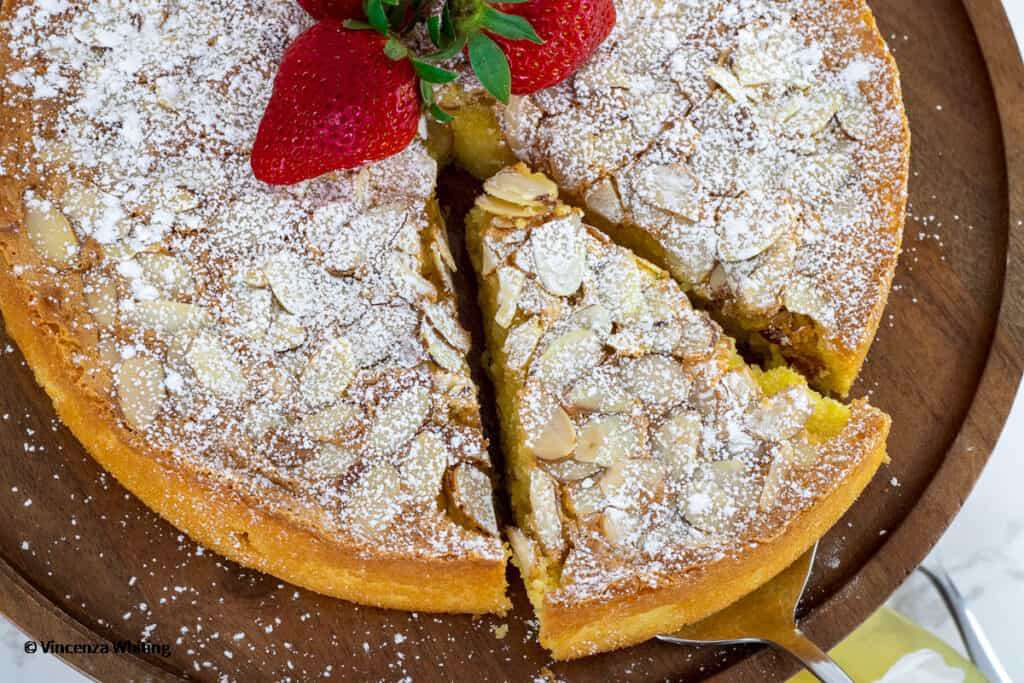 Italian almond tart