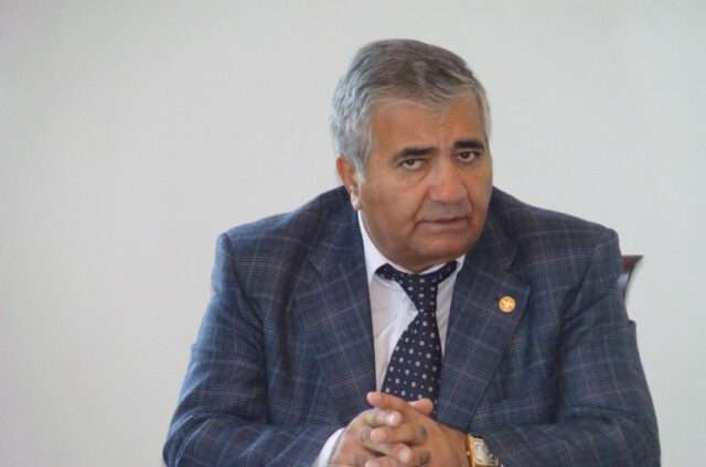 Վանաձորի նախկին համայնքապետից պահանջում են բռնագանձել 7 անշարժ գույք, 165 միլիոն դրամ