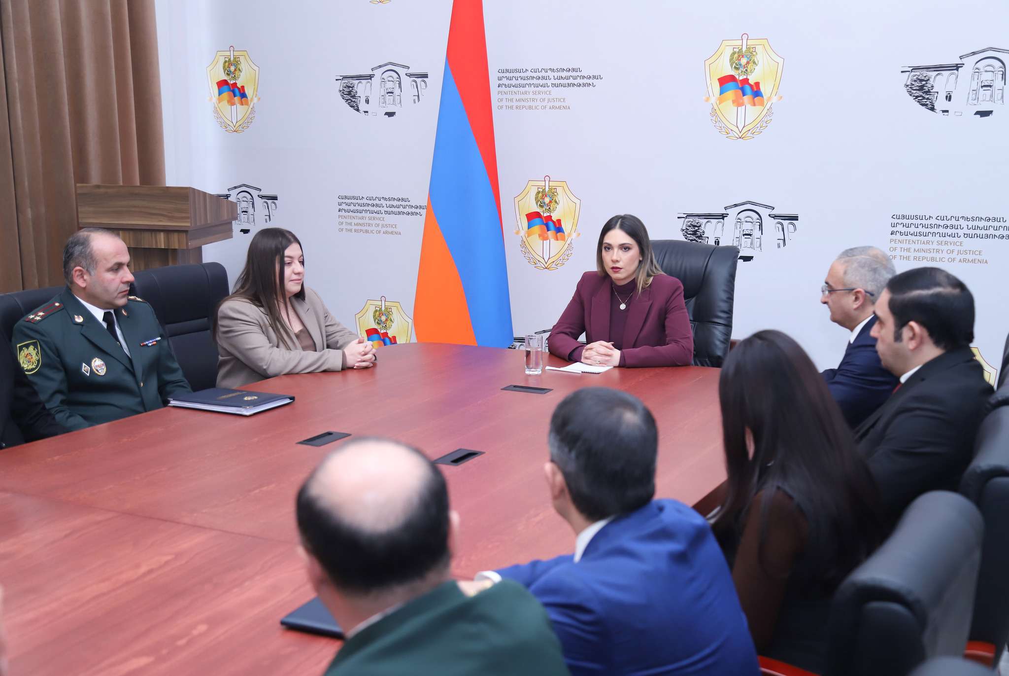 Սրբուհի Գալյանը ՔԿԾ վարչակազմին է ներկայացրել նորանշանակ պետին