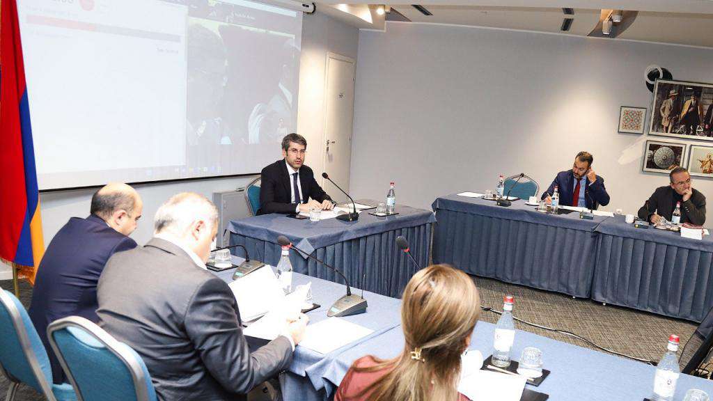 Սահմանադրական բարեփոխումների խորհուրդը քննարկել է  տնտեսական կարգի հիմքերին առնչվող ձևակերպումները