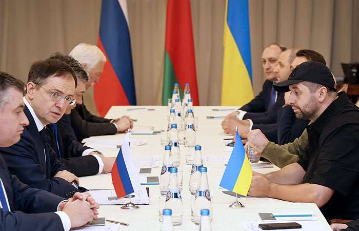 Russia called Ukraine for direct negotiations