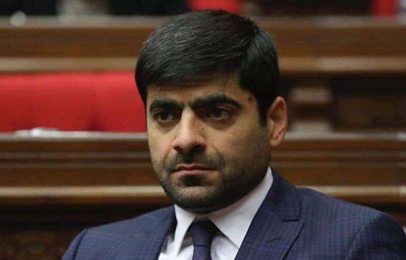 Ավտովթարից զոհվել է պատգամավոր Մհեր Սահակյանը