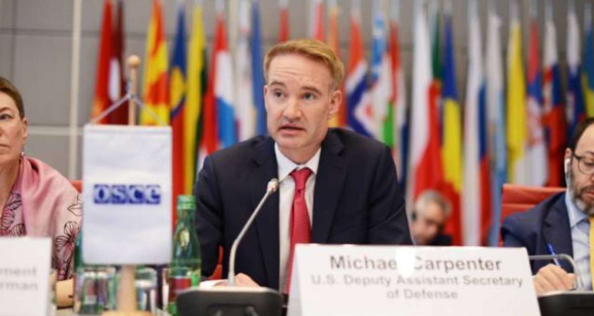 «США призывают Азербайджан и Армению к возобновлению содержательных переговоров». Карпентер