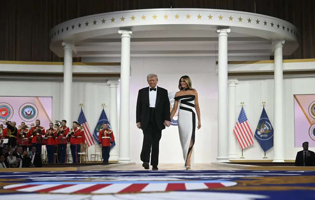 Trump's inauguration ball (PHOTO SERIES)