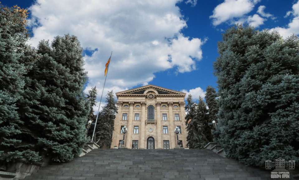 ԱԺ֊ն ստացել է Արմեն Չարչյանի նկատմամբ քրեական հետապնդում հարուցելու մասին միջնորդագիրը