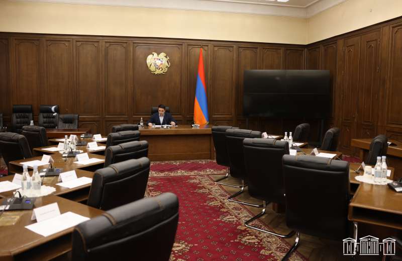 Գրանցված պատգամավորների թիվն ԱԺ խորհրդի նիստի իրավազորության համար բավարար չի եղել