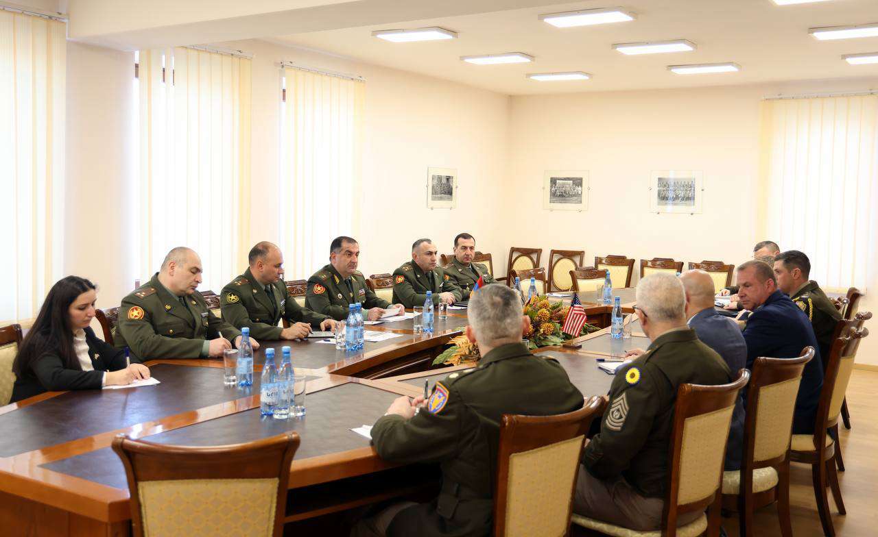 They touched upon the agenda of Armenia-US cooperation in the defense sector.