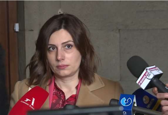 Զինծառայողները դեռ պետք է ամբողջ ծավալով բուժօգնություն ստանան. Ավանեսյան