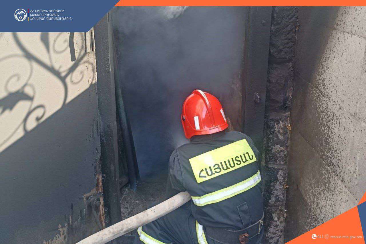Հրդեհ Գյումրու եկեղեցու նկուղում