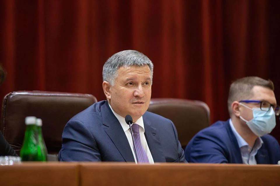 Спецслужбы Украины провели обыск в доме Авакова