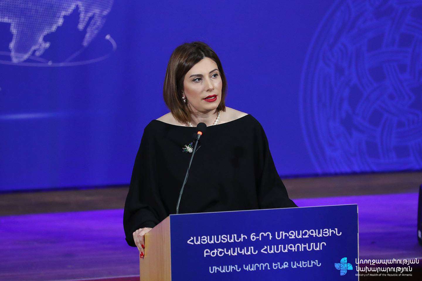 «Քաղցկեղի դեմ պայքարը մեծ ջանքեր է պահանջում». Ավանեսյան