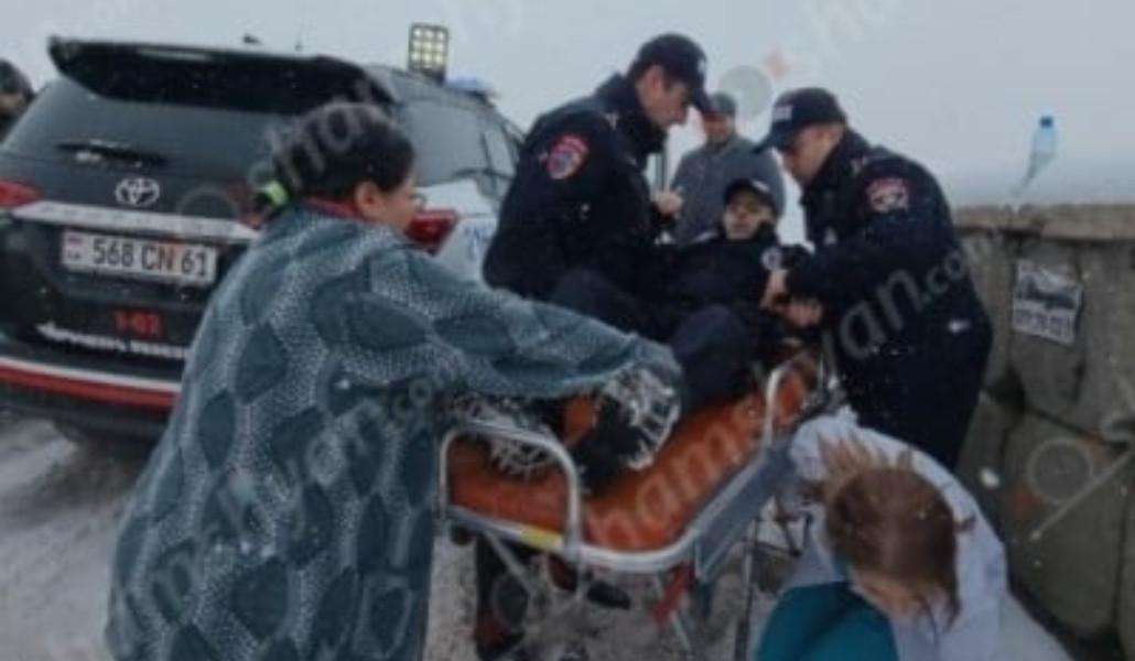 Մերկասառույցի պատճառով վրաերթի են ենթարկվել ծառայություն կատարող պարեկները