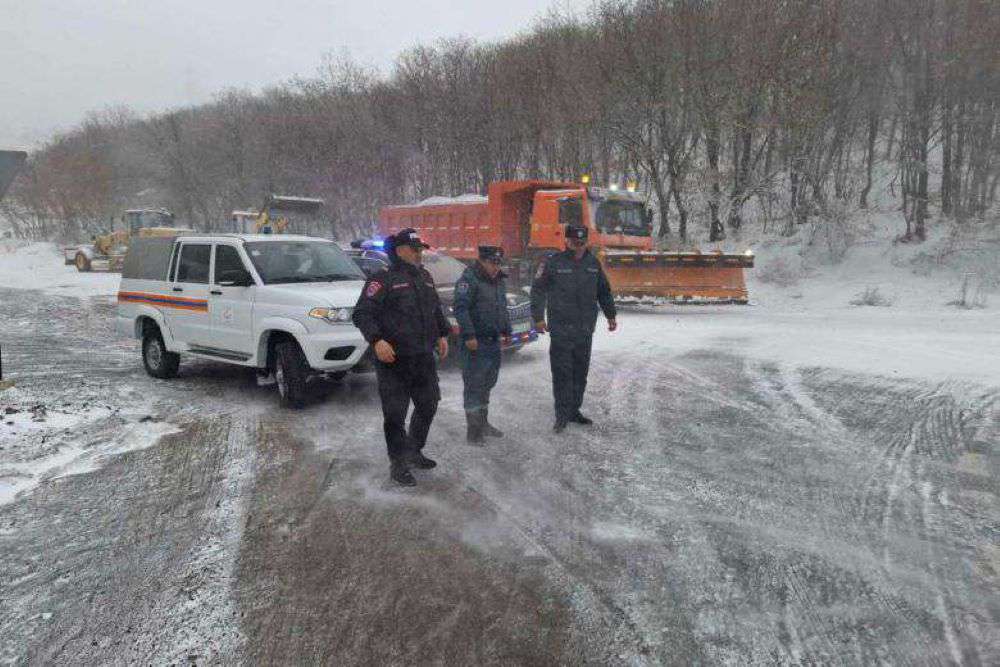 Ճանապարհներին իրականացվում են ուժեղացված ծառայություն