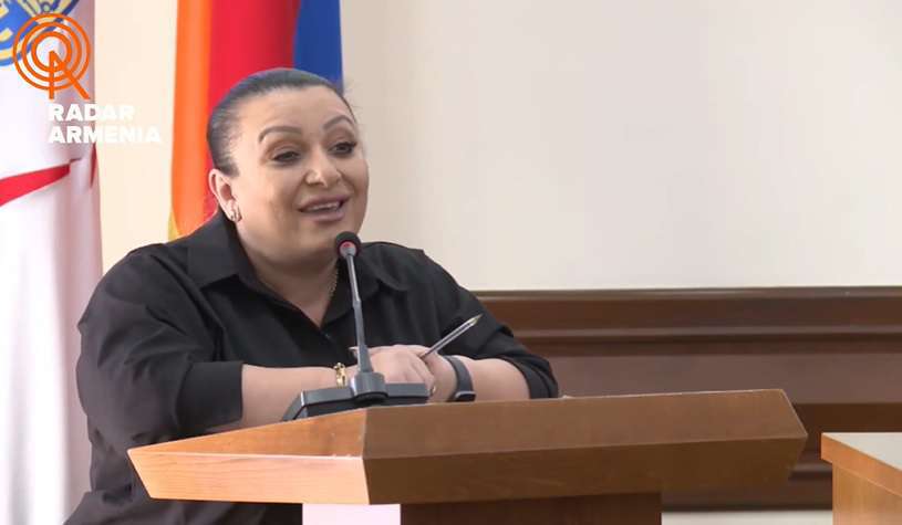 «Ձեզ մոտ փառահեղ ստացվում է ծամածռվելը». Անի Խաչատրյան (ՏԵՍԱՆՅՈՒԹ)