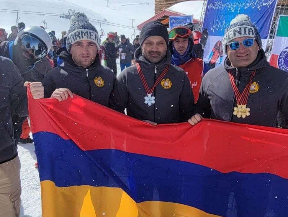 Armenian para-alpine skiers won 2 gold and 1 silver medals in Iran