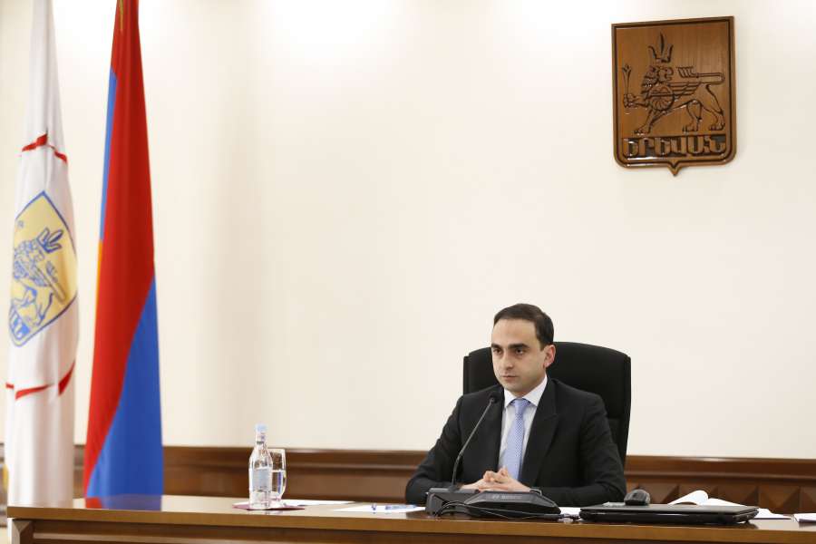 «Արտոնությունների փաթեթ ենք ընդլայնել, դուք դրան բոյկոտի տրամաբանությամբ եք մոտեցել». քաղաքապետ (ՏԵՍԱՆՅՈՒԹ)