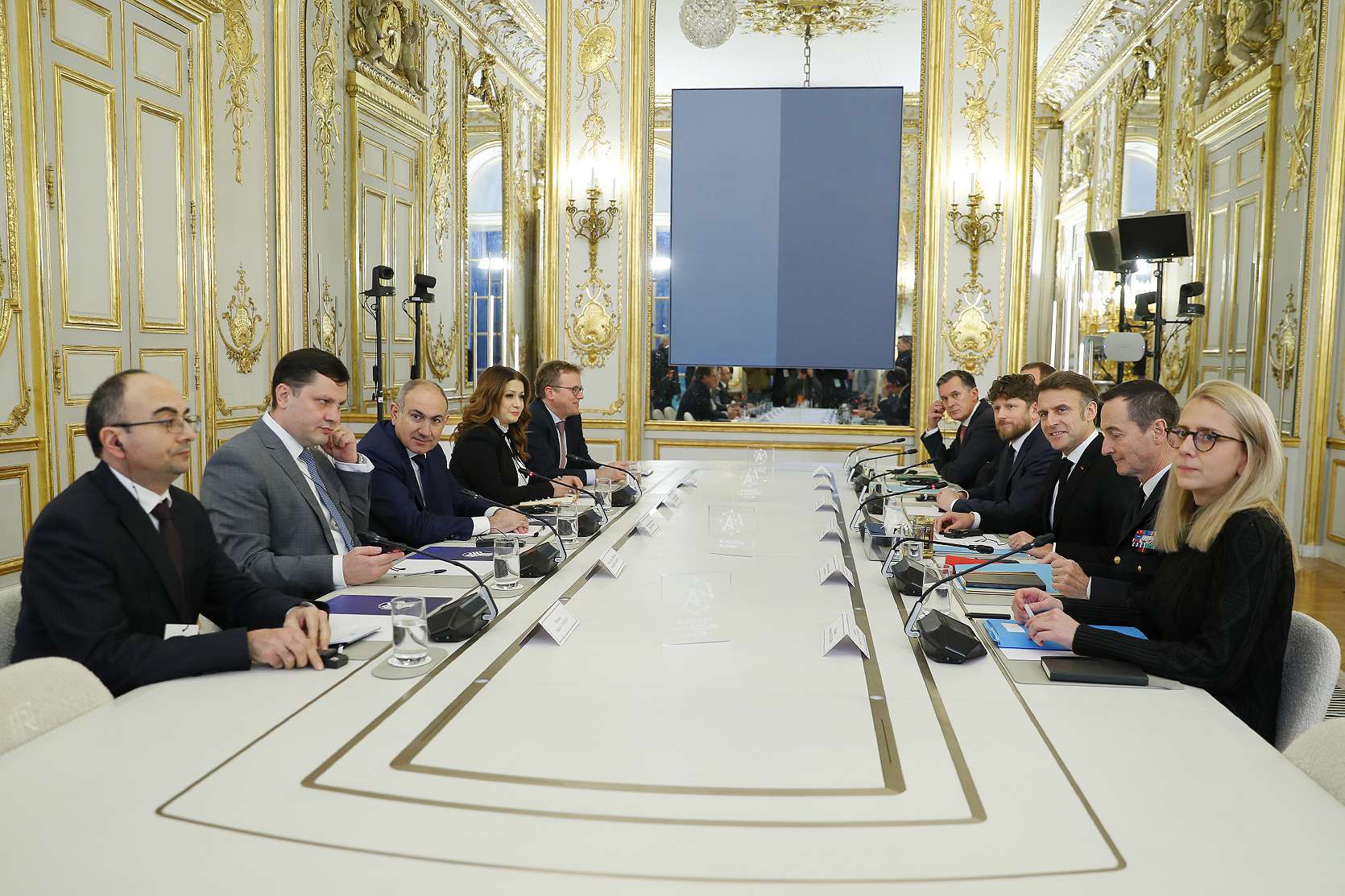 France will support Armenia in organizing the COP 17 conference