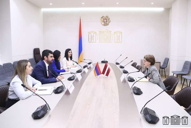 Լատվիայի դեսպանը հյուրընկալվել է ԱԺ-ում