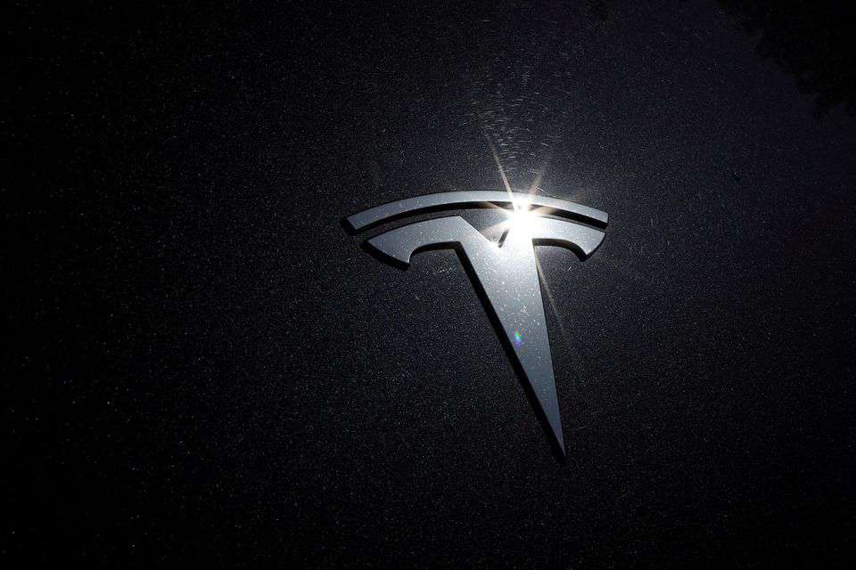 Tesla-ն հունվարին վաճառել է շուրջ 60.000 ավտոմեքենա