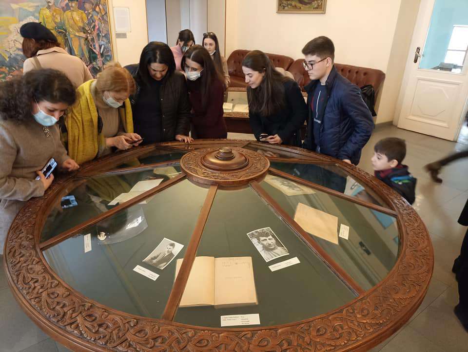 Բացվել է «Չարենցը Ազգայինում. 125 ցուցանմուշ» ցուցահանդեսը