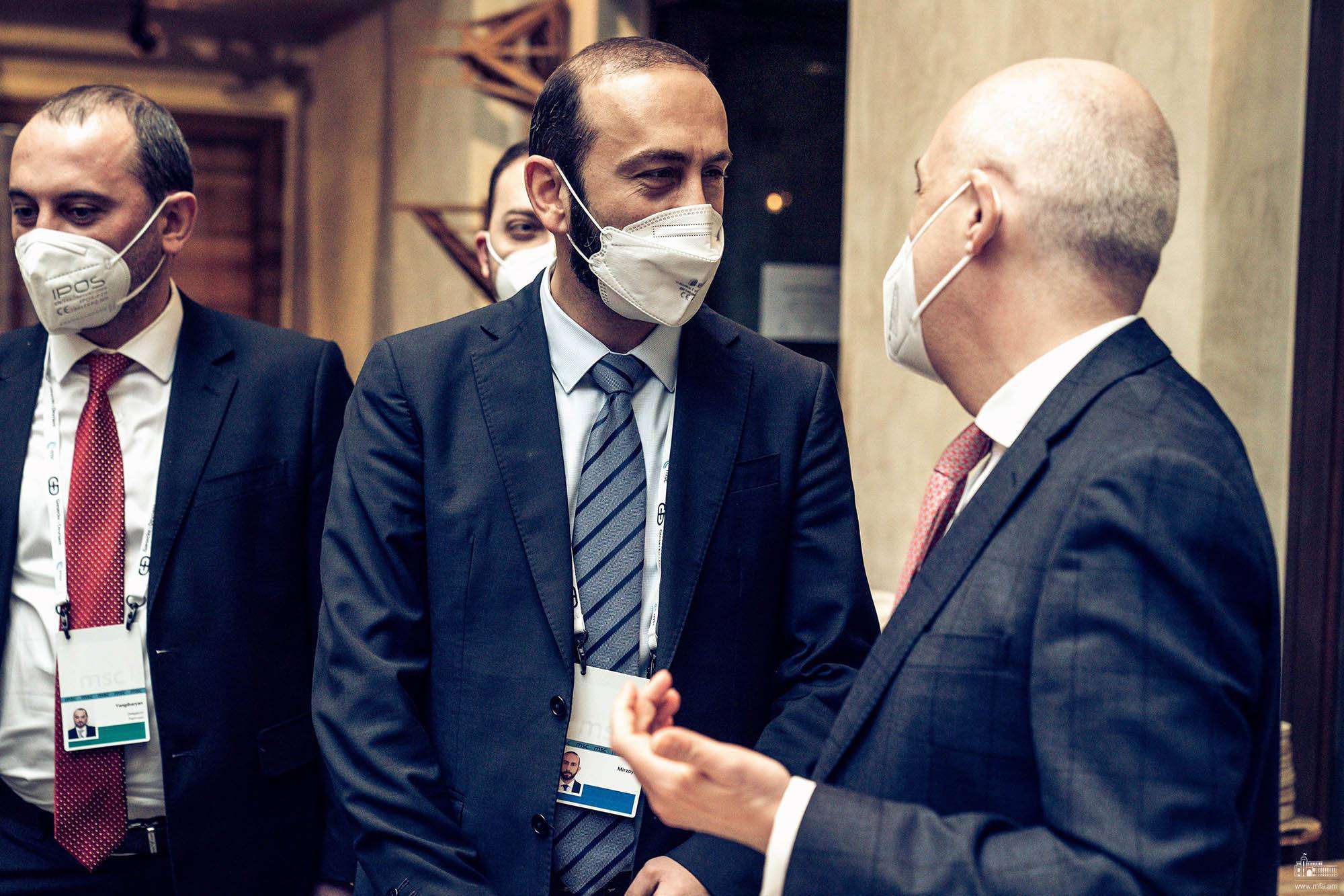 Министр иностранных дел РА принял участие в обсуждение перспектив развития Южного Кавказа