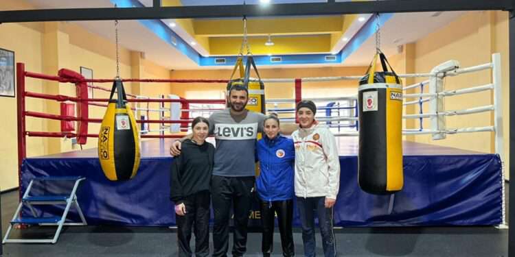 Բռնցքամարտի հավաքականից 3 մարզուհի կմեկնի Բուլղարիա