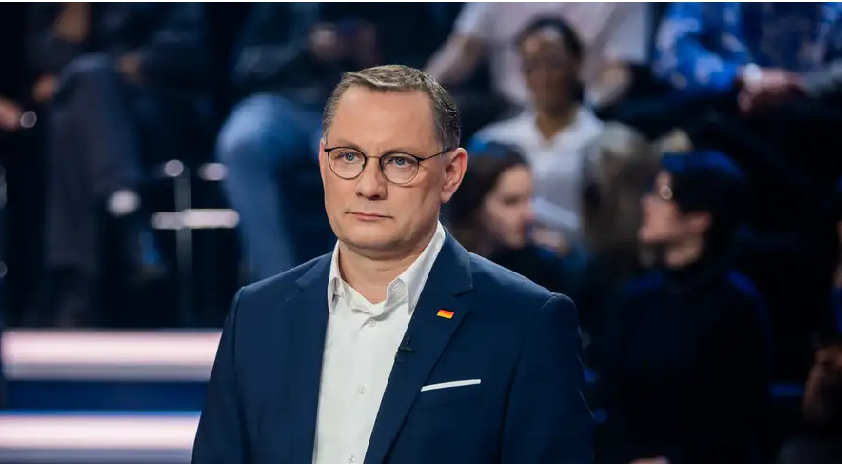 Alternative for Germany party demands to stay away from Ukraine