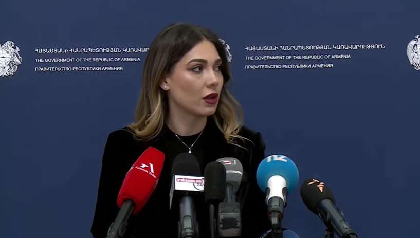 The text of the constitution must be ready before the elections