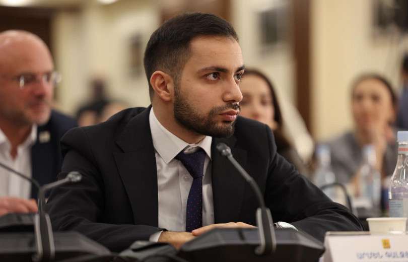 Կարելի՞ է պարոն Մարությանին անվանել սովորական պոպուլիստ