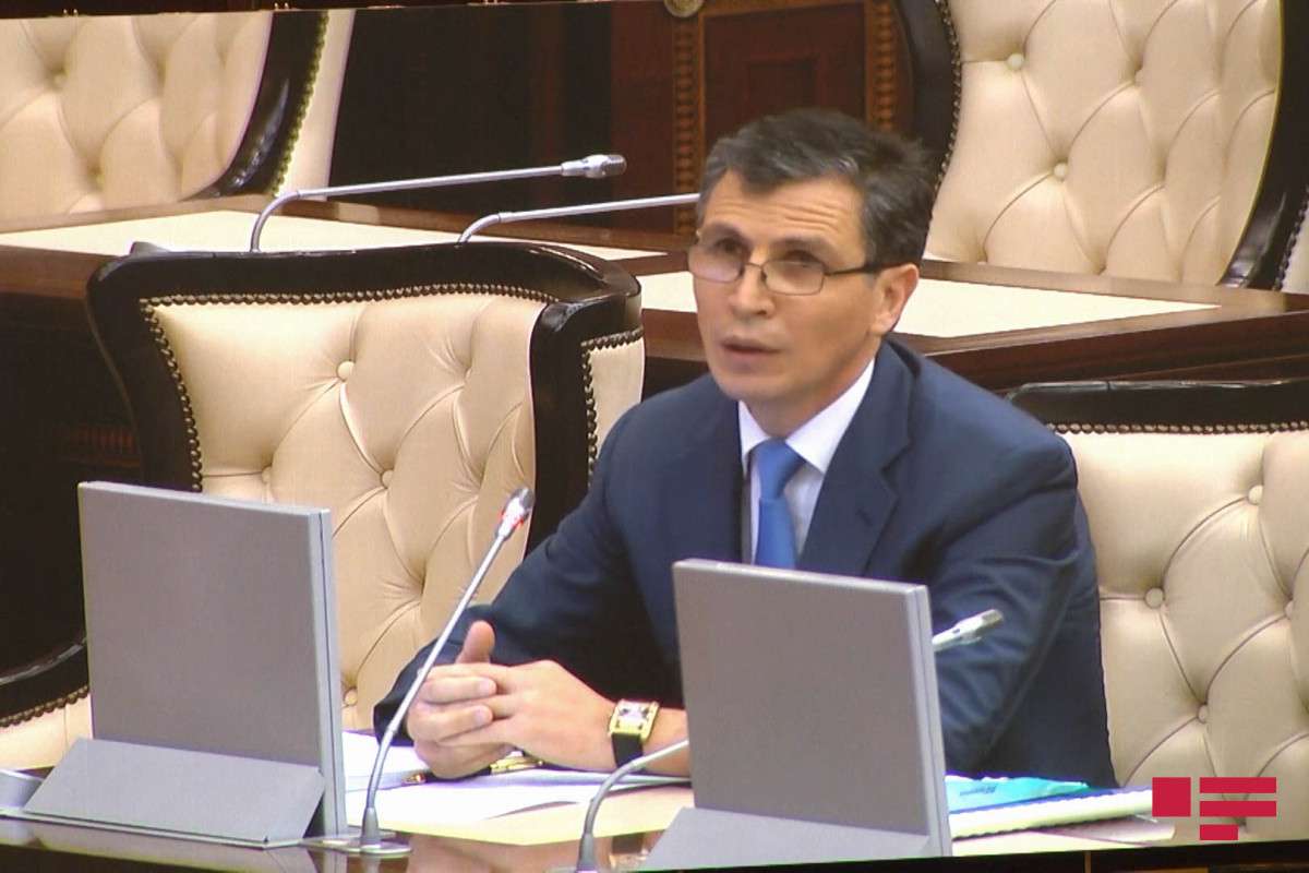 They again threatened to open the "corridor" in the Parliament of Azerbaijan