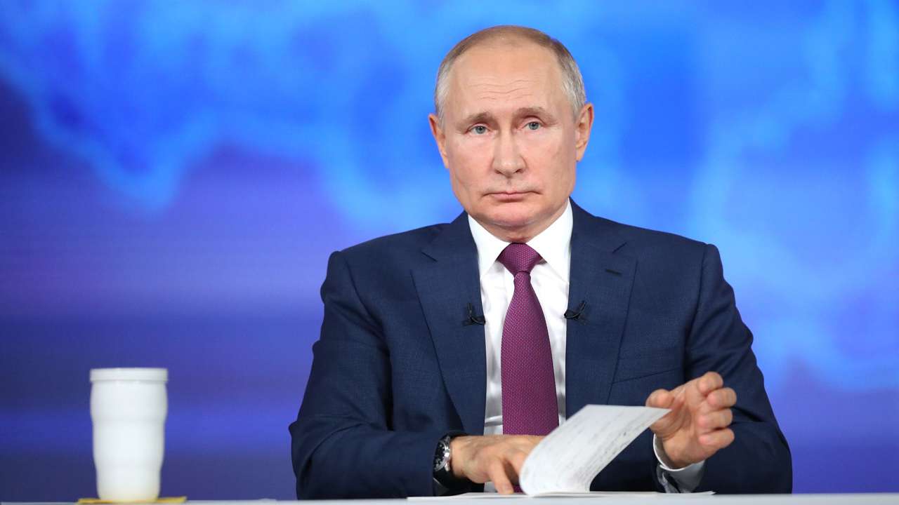 Президент России решил провести военную спецоперацию на Донбассе