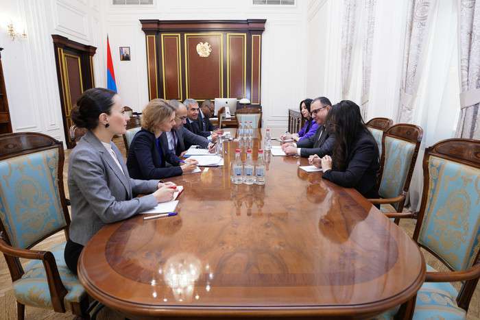 Issues of cooperation between the RA government and WB aimed at sustainable development were discussed
