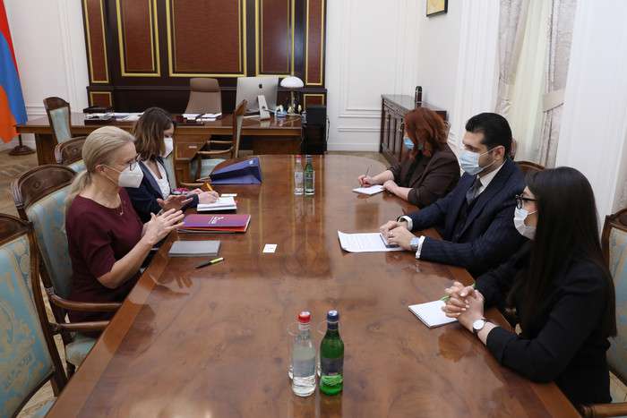 Քննարկվել են ամերիկյան համալսարանի՝ մարզպետարանների հետ համագործակցելու նախաձեռնությունը