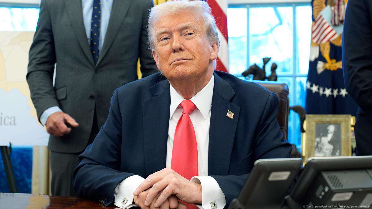 Трамп объявил о программе получения гражданства США Gold Card