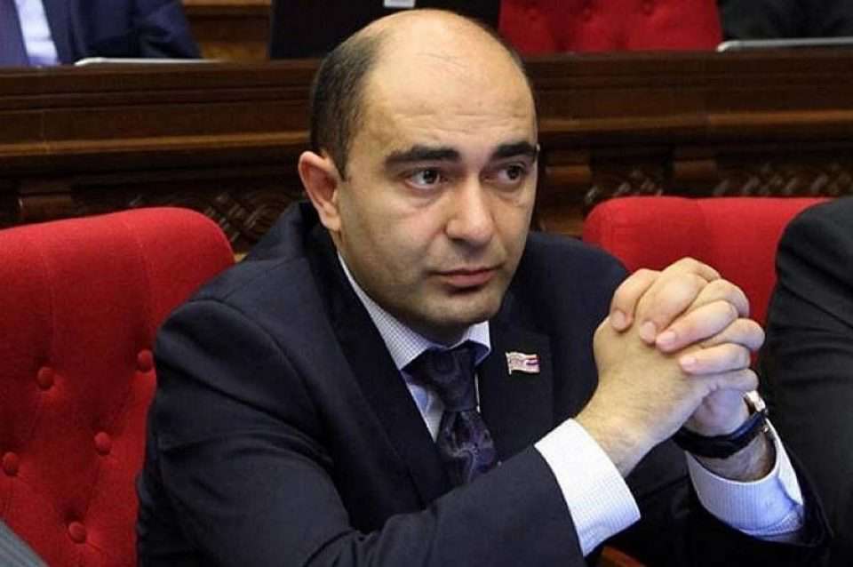 Эдмон Марукян подал заявление об отставке