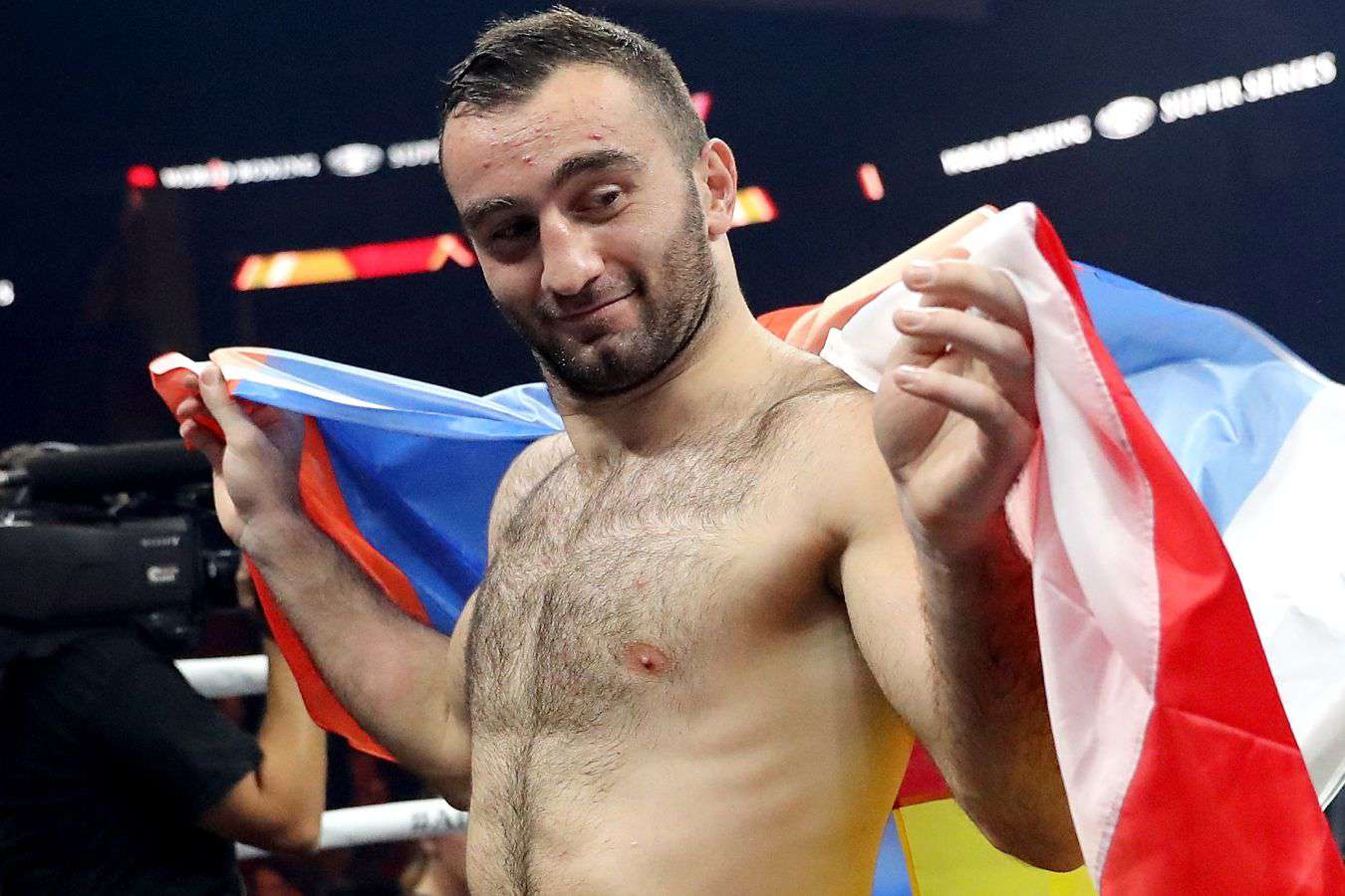 Мурад Гасиев одержал блестящую победу в бою с американцем Майком Балогуном (видео)