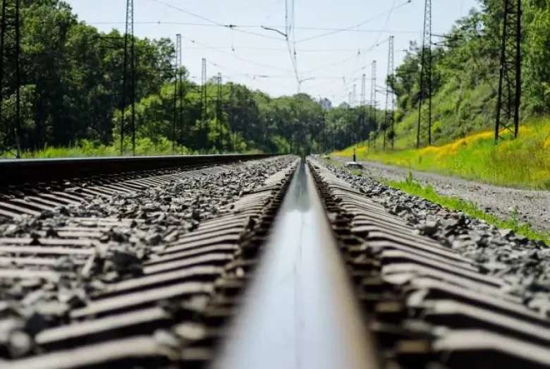 Բախվել են ավտոմեքենան և գնացքը