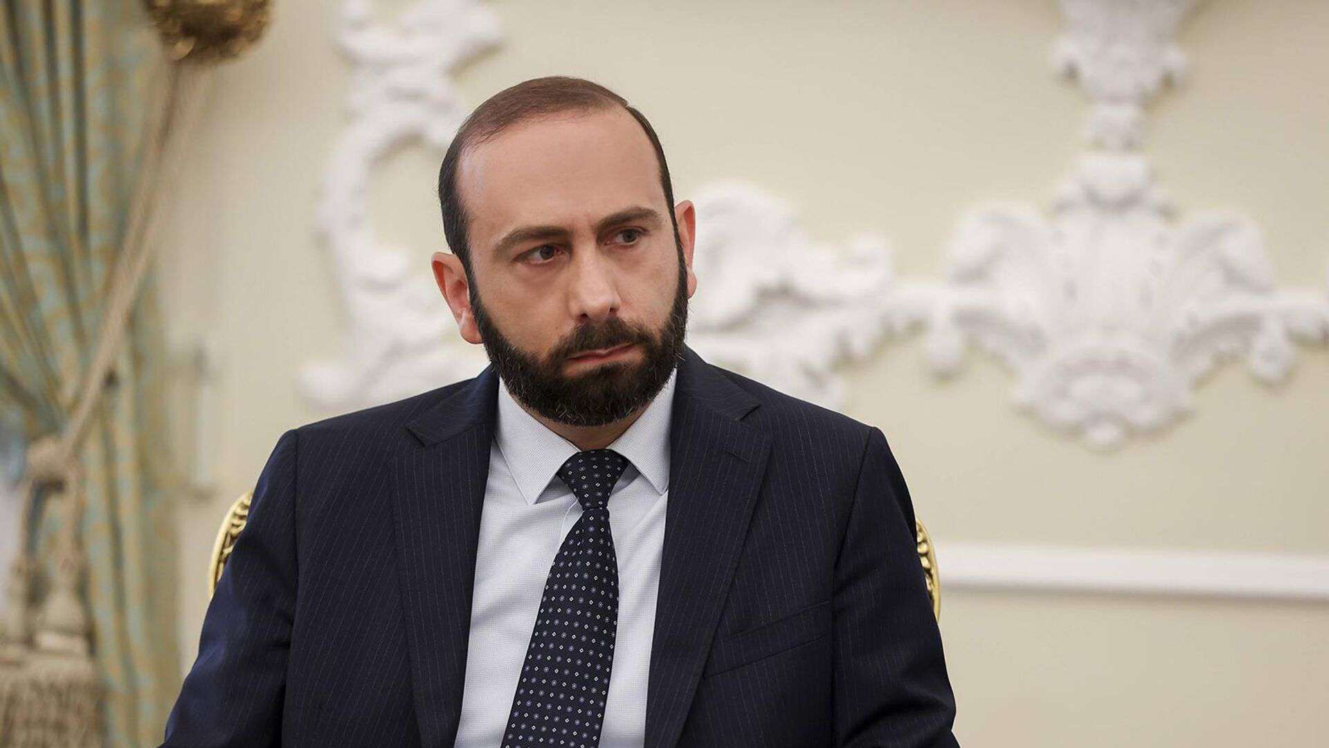 Armenia and Azerbaijan disagree on two critical issues. Mirzoyan