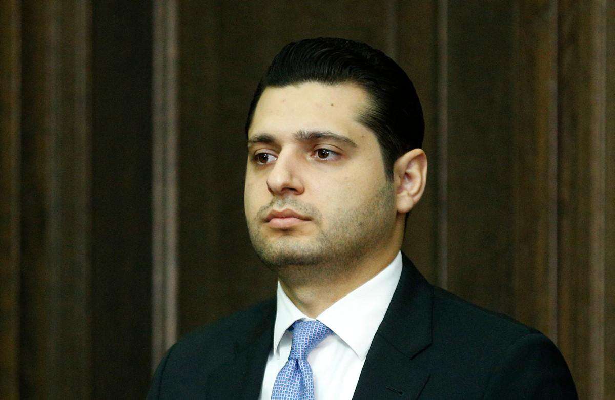 Вице-премьер Республики Армения Амбарцум Матевосян на курдском языке поздравил представителей курдской общины Армении