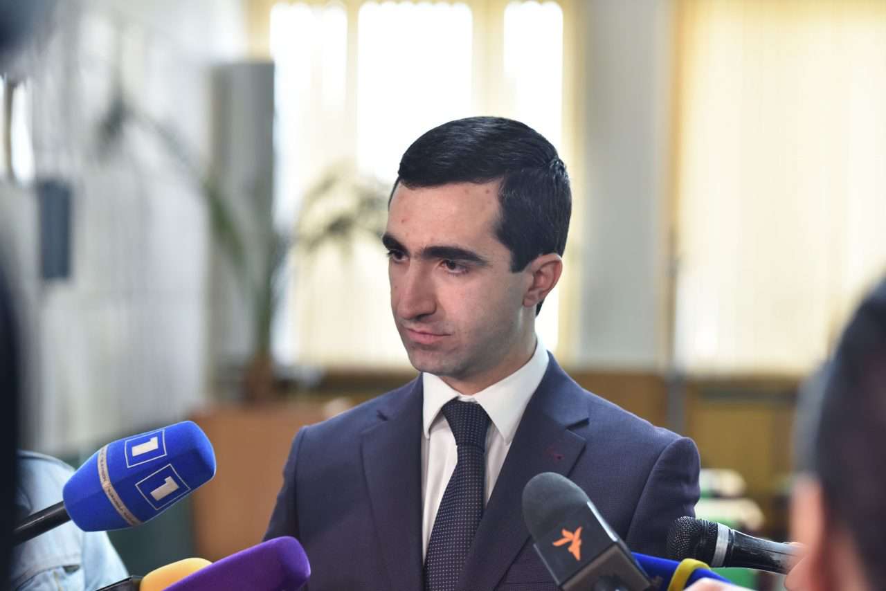 «Ադրբեջանի վրա նավթի գների բարձրացման էֆեկտը երկարաժամկետ չի լինի». Կառլեն Խաչատրյան
