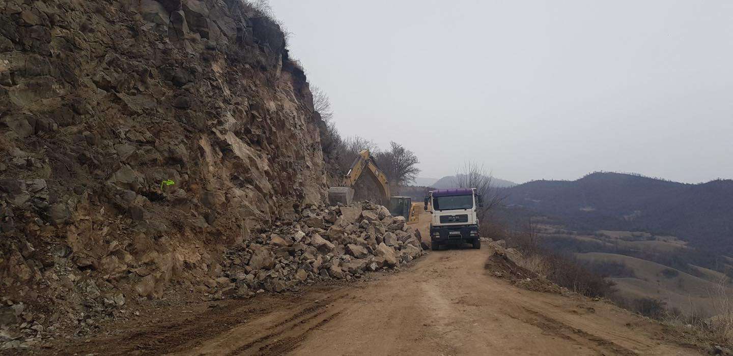 Մեկնարկել են Քարինջ տանող ավտոճանապարհի հիմնանորոգման աշխատանքները (ԼՈՒՍԱՆԿԱՐ)