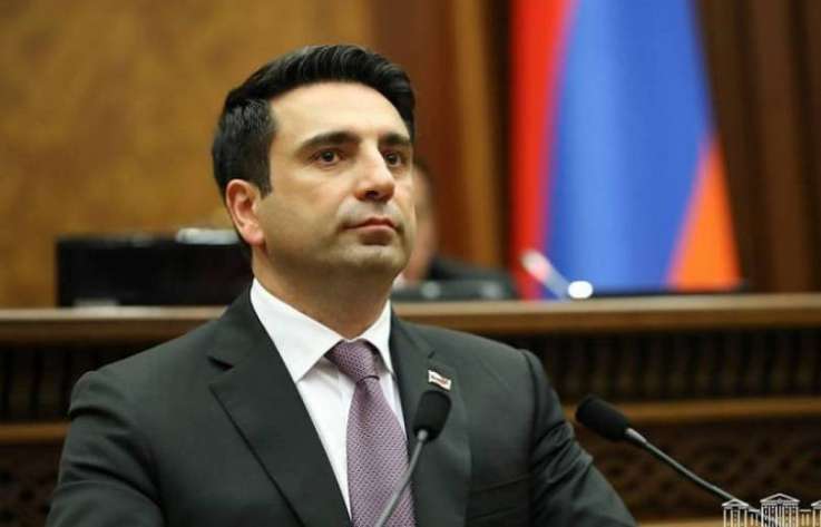 «Հայաստանը պատրաստ է խորհրդակցություններ սկսել Ադրբեջանի հետ»․ Ալեն Սիմոնյան