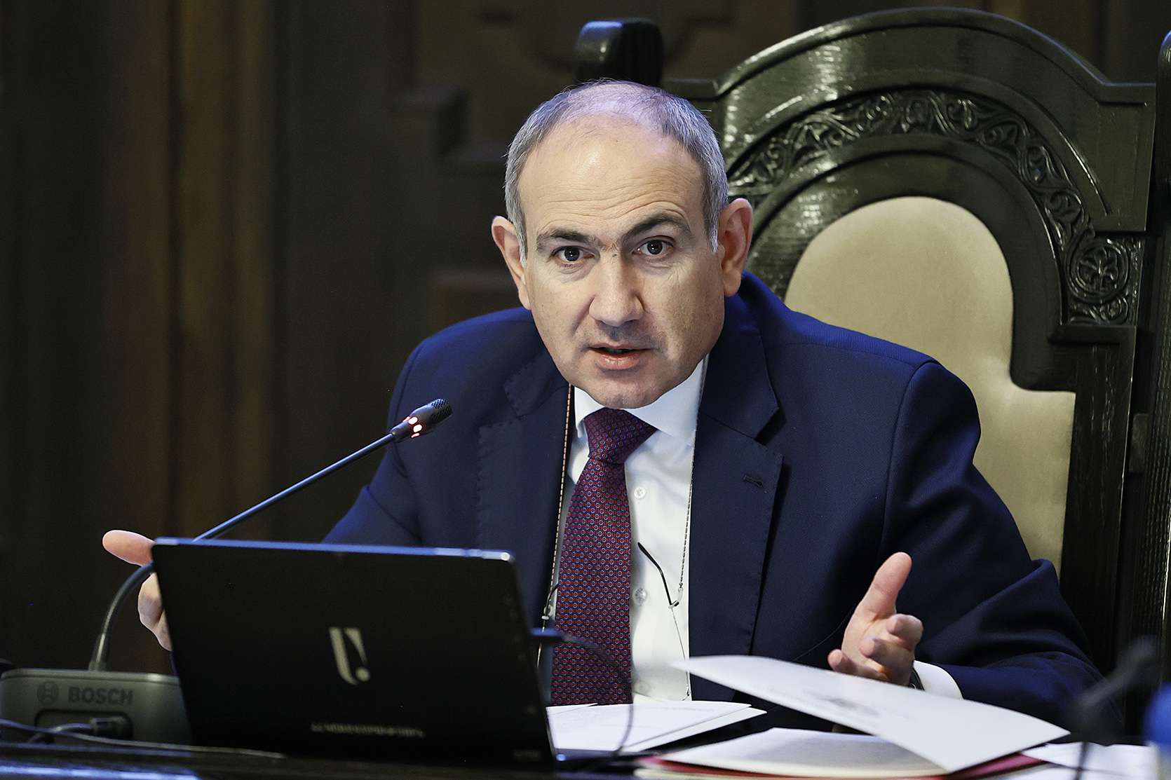 «Արգելե՛ք, վարչական, ոչ վարչական ձևերով, ուղղակի արգելե՛ք». վարչապետ