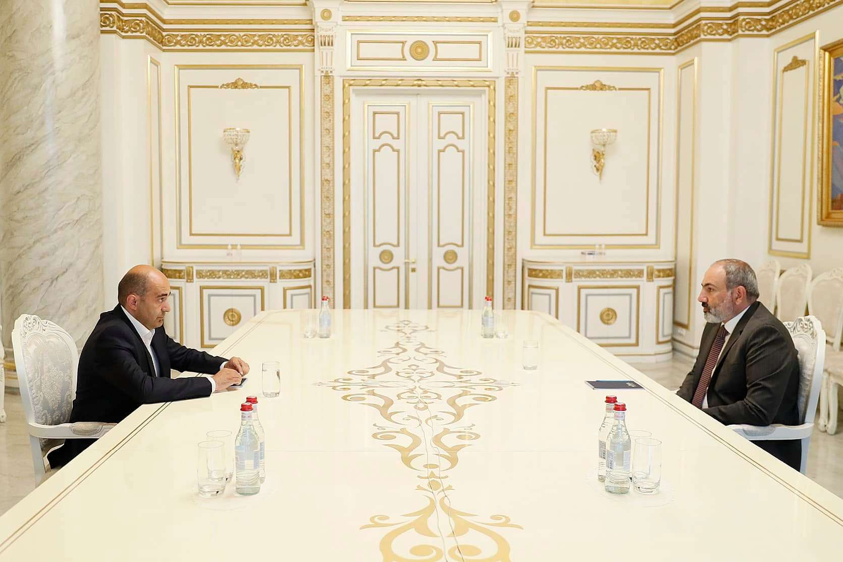 Էդմոն Մարուքյանը ստանձնում է հատուկ հանձնարարություններով դեսպանի կարգավիճակը