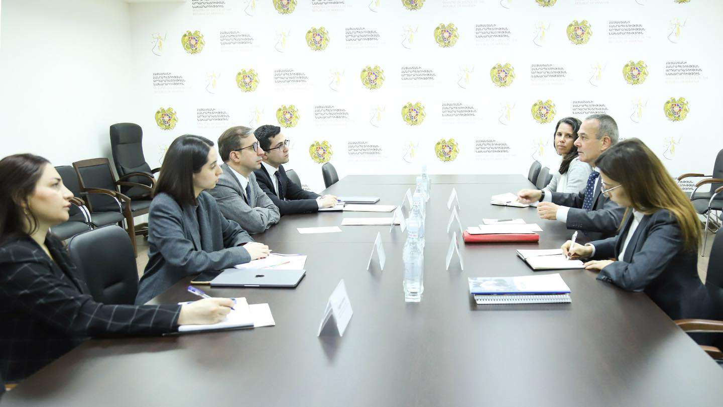 Քննարկել են Արդարադատության նախարարության և ԿԽՄԿ միջև գործակցության ընդլայնման հնարավորությունները