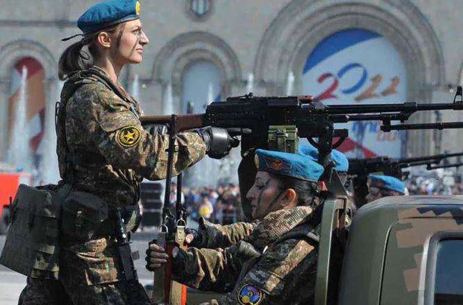 В ВС Армении сформирована женская стрелковая рота.