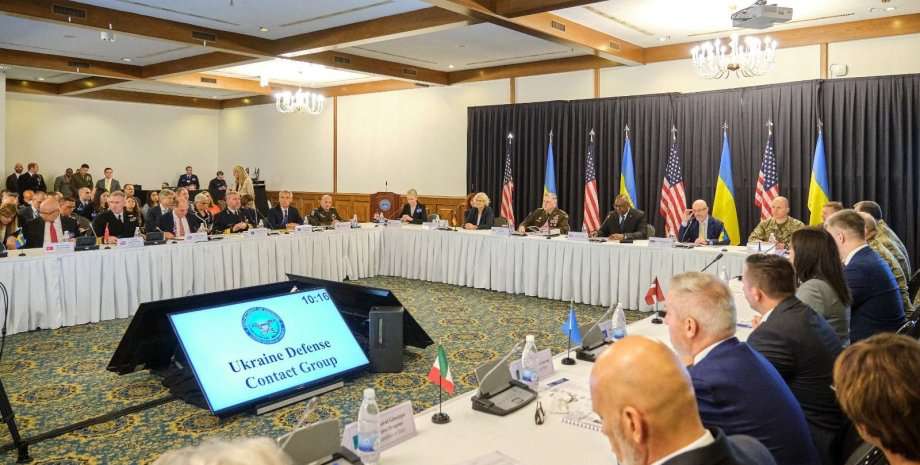 EU and NATO defense ministers will meet today