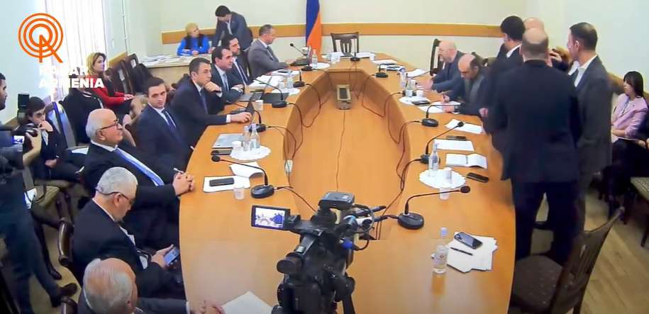 «Քեզ հանգիստ պահի, այ տղա». ԱԺ-ում կրքերը թեժացան